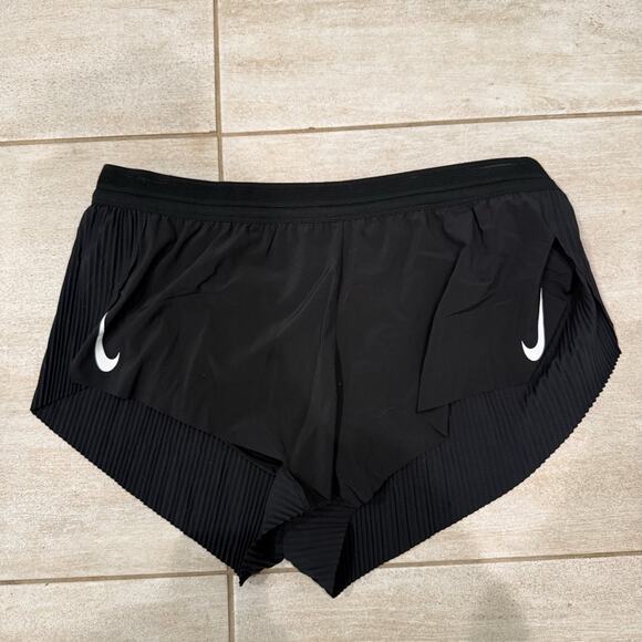 NEW NIKE DRI-FIT AEROSWIFT RUNNING SHORTS SZ XXL WOMENS! - 0293 - Picture 1 of 4